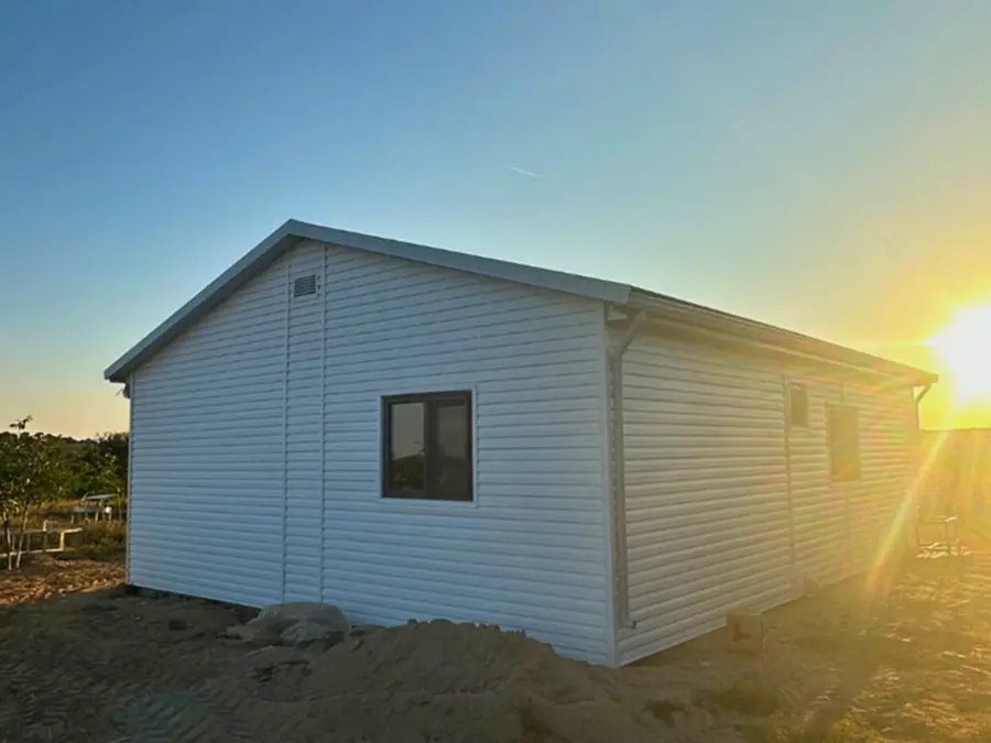 Bakı İç Mekân Prefabrik Beyaz Siding – Prefabrik / Çelik Ev